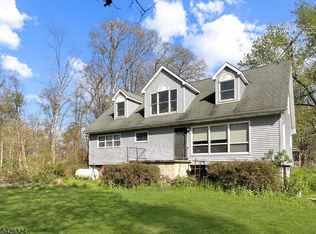 51 Union Brick Rd, Blairstown, NJ 07825