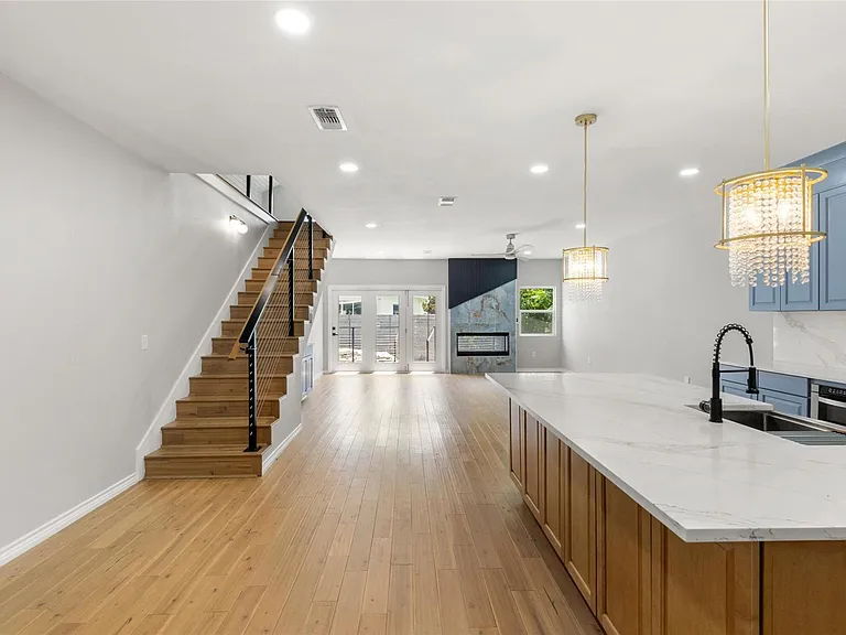 1007 Payne Ave — Photo 6