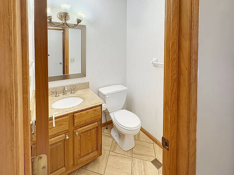 1839 Valley Ridge Trl S — Photo 13