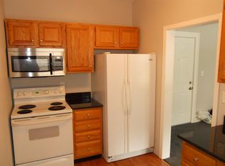 716 Hague Ave, Saint Paul, MN 55104