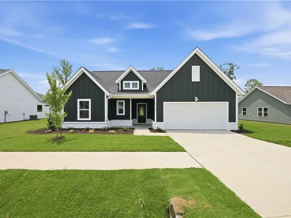3526 Spring Hope Ct, Kernersville, NC 27284