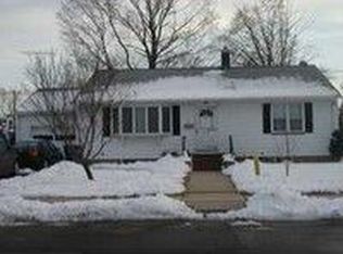 36 Woodland Ave, North Brunswick, NJ 08902