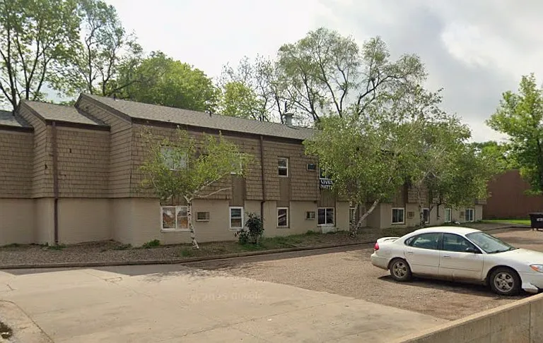 608 N Cliff Ave #200 — Photo 7