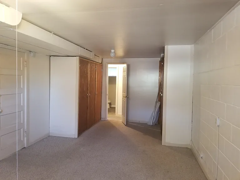 1 bed, 1.0 bath, $850 — Photo 12