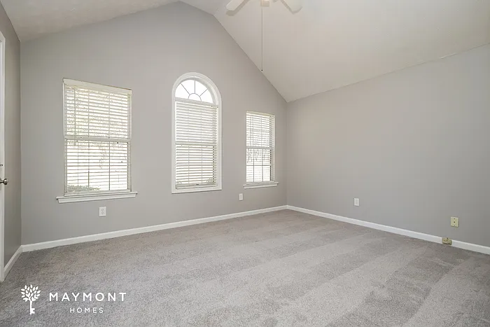 5285 Yellow Pine Dr — Photo 6