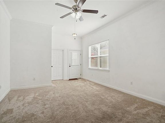 4th image of 3020 Dundee Loop S