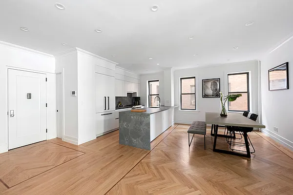 Sold by Corcoran | media 2