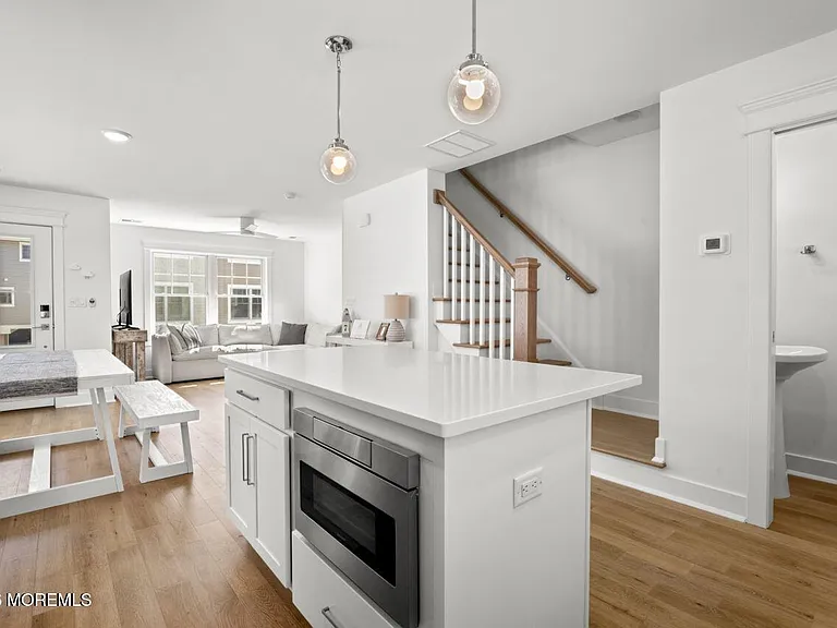 7 Shell Rd — Photo 13