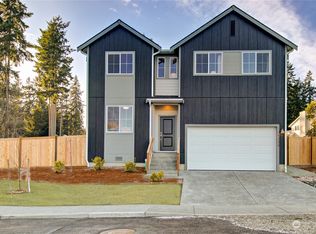 7617 Picasso Cir NE, Bremerton, WA 98311