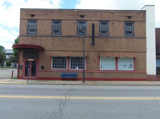 743 Main St, Follansbee, WV 26037