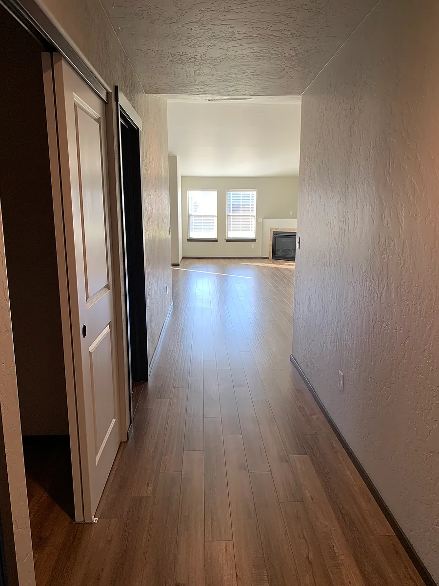 Building Photo - 6010 Latah Ln
