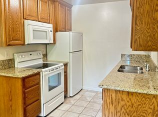 720 D St APT 10, Davis, CA 95616