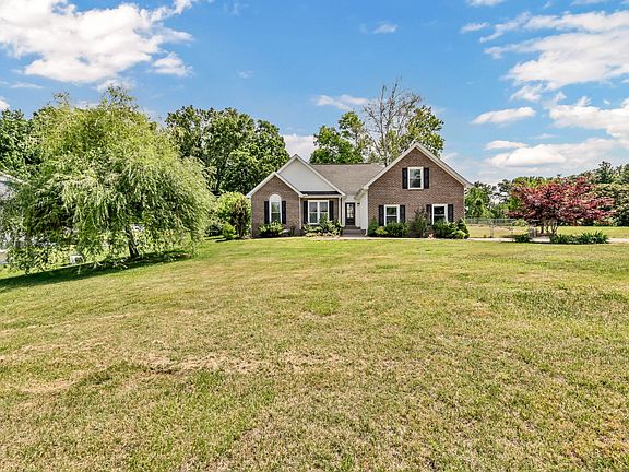 4th image of 418 Martin Rd