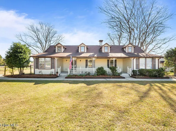 227 Wright Road, Vass, NC 28394