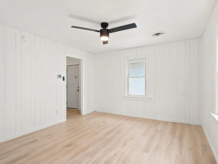 6929 13th Ave #2 — Photo 3