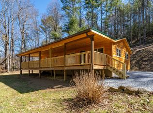 307 Piney Grove Rd, Hampton, TN 37658