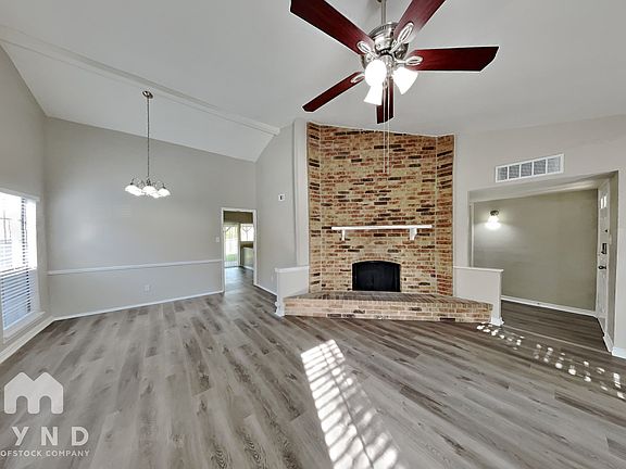 3rd image of 4231 Karnes Dr