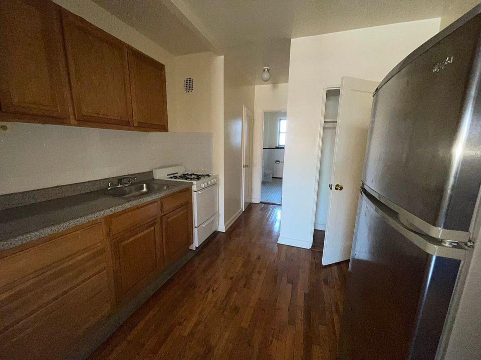 1st image of 3709 75th St APT 4K