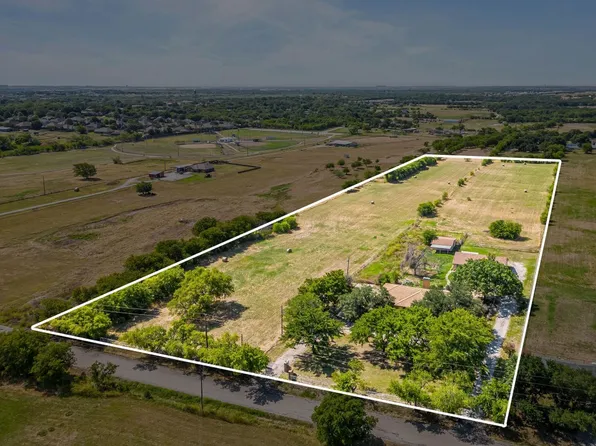 6773 Gregg Rd, Krum, TX 76249