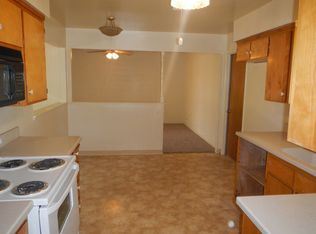 3240 W Alamos Ave, Fresno, CA 93722