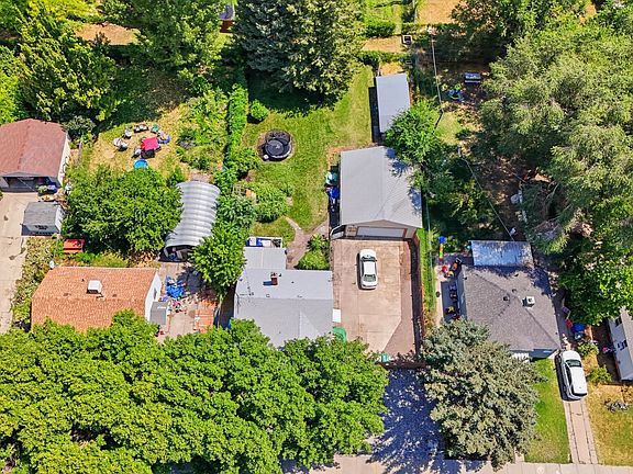 3rd image of 1530 Childs Ave