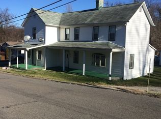 1204 Walnut Hill Rd, Smithfield, PA 15478