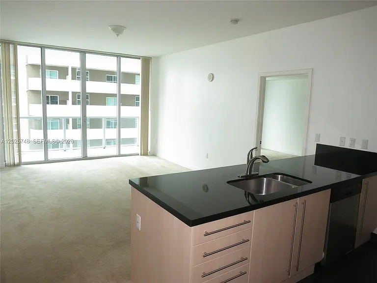 1111 SW 1st Ave #1223 — Photo 2