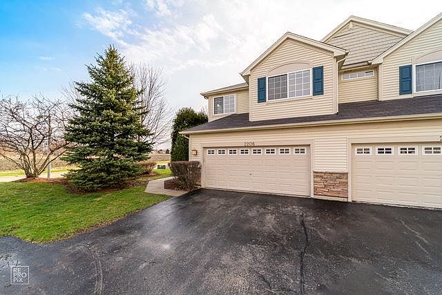 1st image of 2206 Gallant Fox Cir #2206
