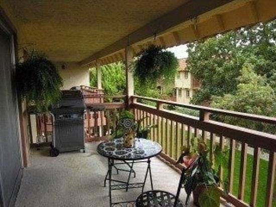 2nd image of 1097 Alta Mira Dr APT B