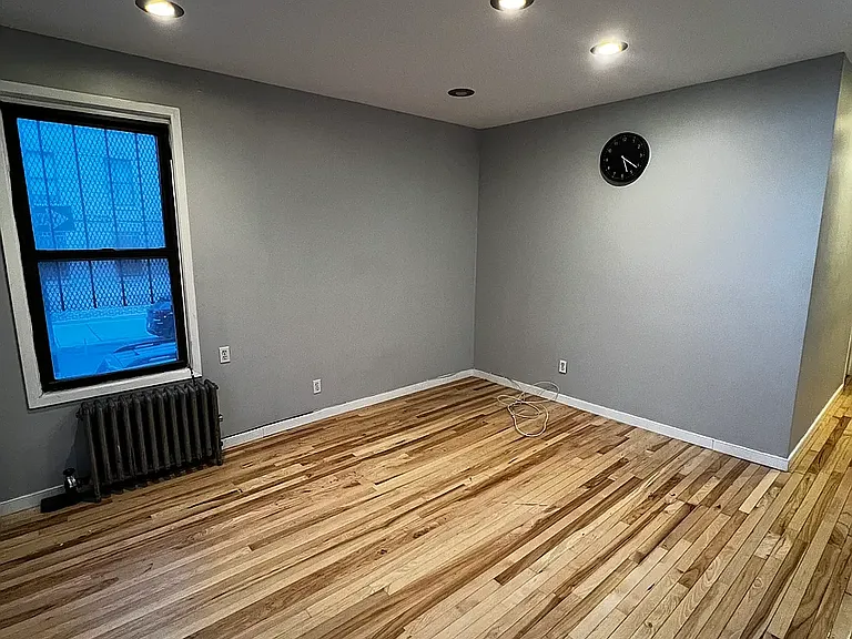 1984 Daly Ave #1 — Photo 1