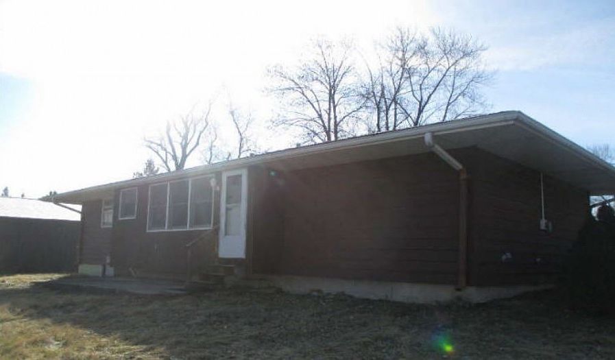 2nd image of 746 Dona Ct