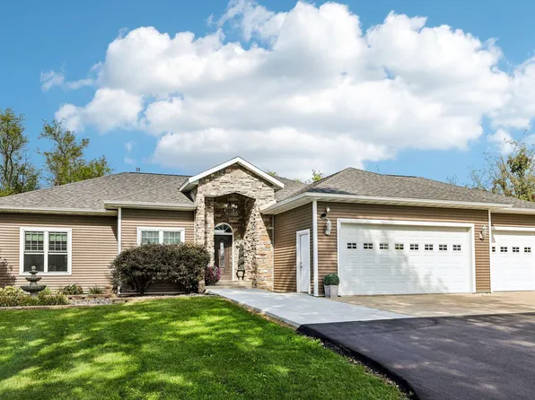 E9722 N Reedsburg Rd, Reedsburg, WI 53959
