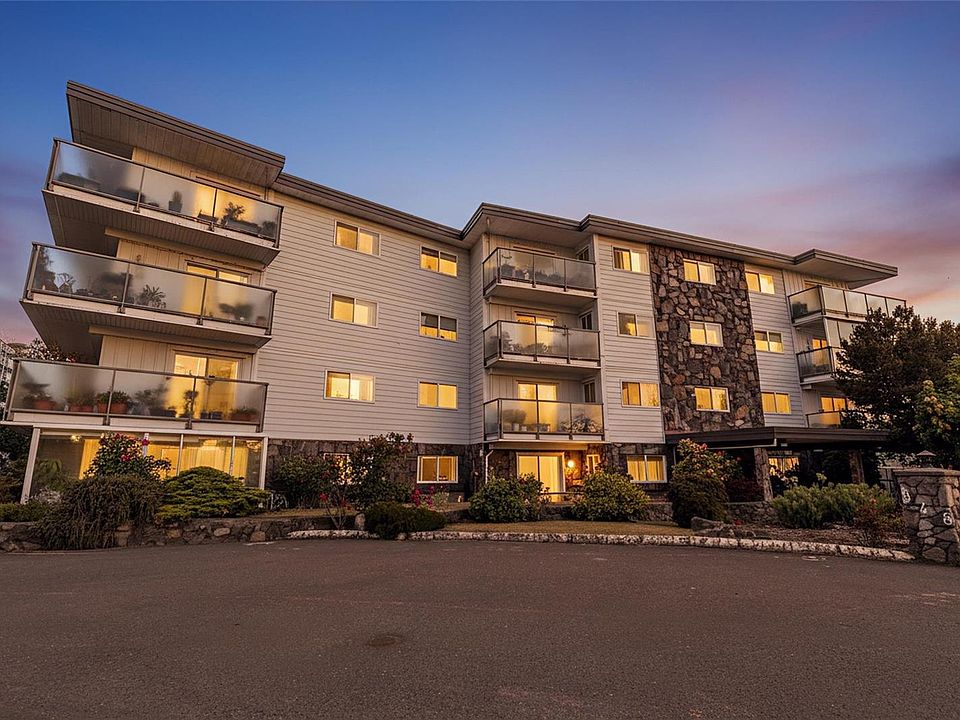 1st image of 848 Esquimalt Rd #207