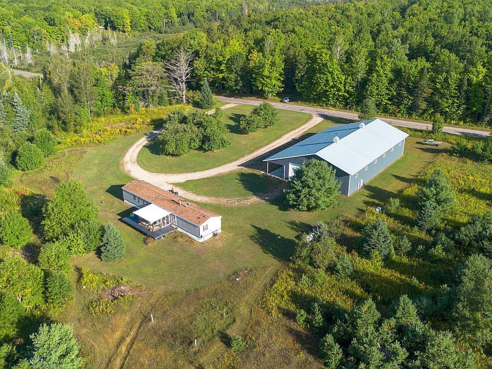 1st image of 232 McMaster Rd