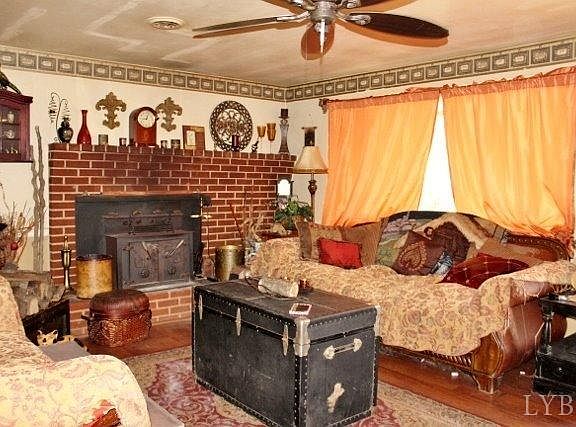 2nd image of 37 Browns Dr