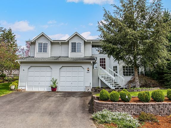 2nd image of 32112 Morgan Dr