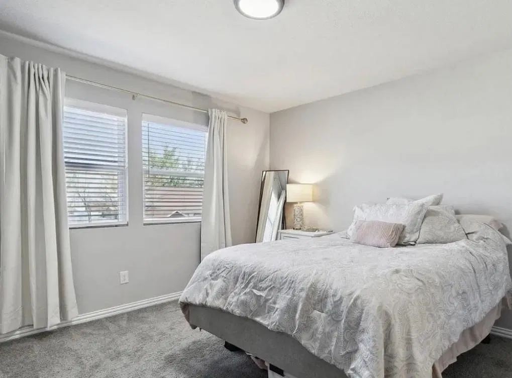 5816 Grayson St — Photo 4