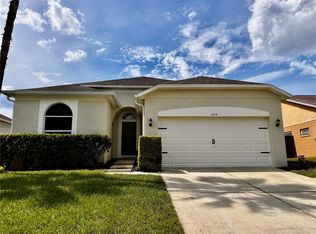 1048 Dees Dr, Oviedo, FL 32765