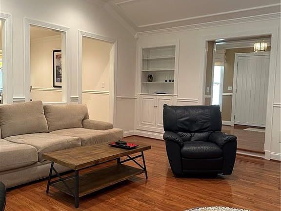 4th image of 2705 Shadow Pine Dr
