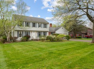 102 Washington Rd, Cromwell, CT 06416