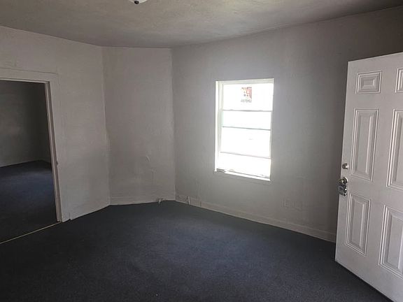 2nd image of 121 Church St #121