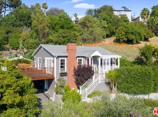 1074 Oban Dr, Los Angeles, CA 90065