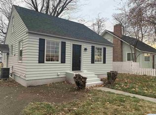 10 E 1st Ave, Kennewick, WA 99336