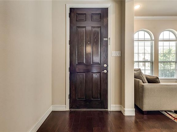 3rd image of 3055 Appalachian Ln