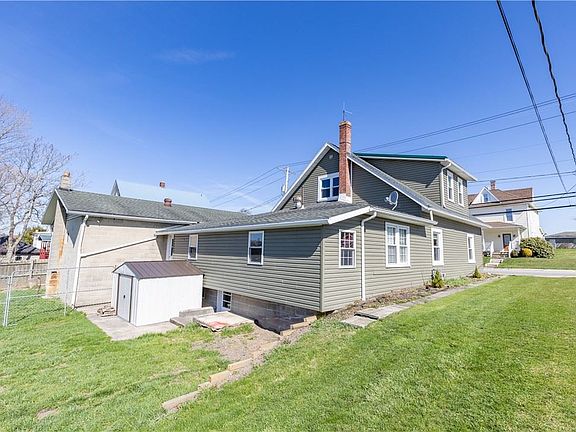 2nd image of 1022 Main St