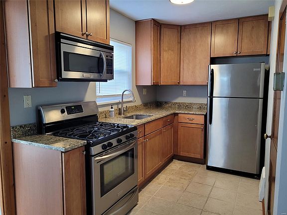 5th image of 5525 Fyler Ave