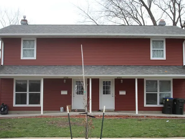 2713 Wayne Ave, Iowa City, IA 52240