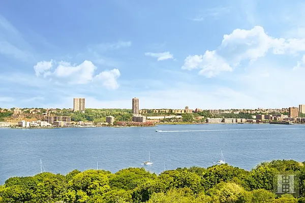 Rented by Halstead Real Estate | media 23