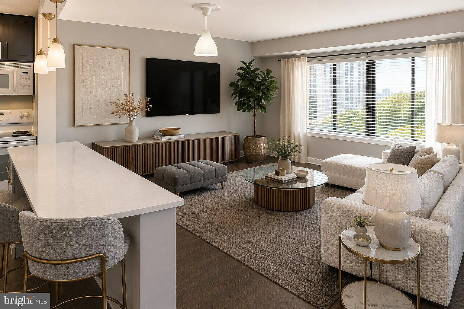 Woodlake Towers Condo — Photo 3