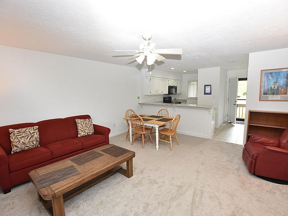 5th image of 2008 E Waters Edge Dr